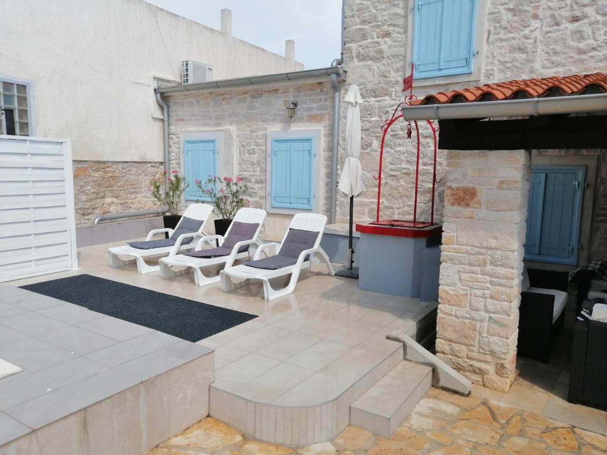Holiday Home Peruski Exterior photo