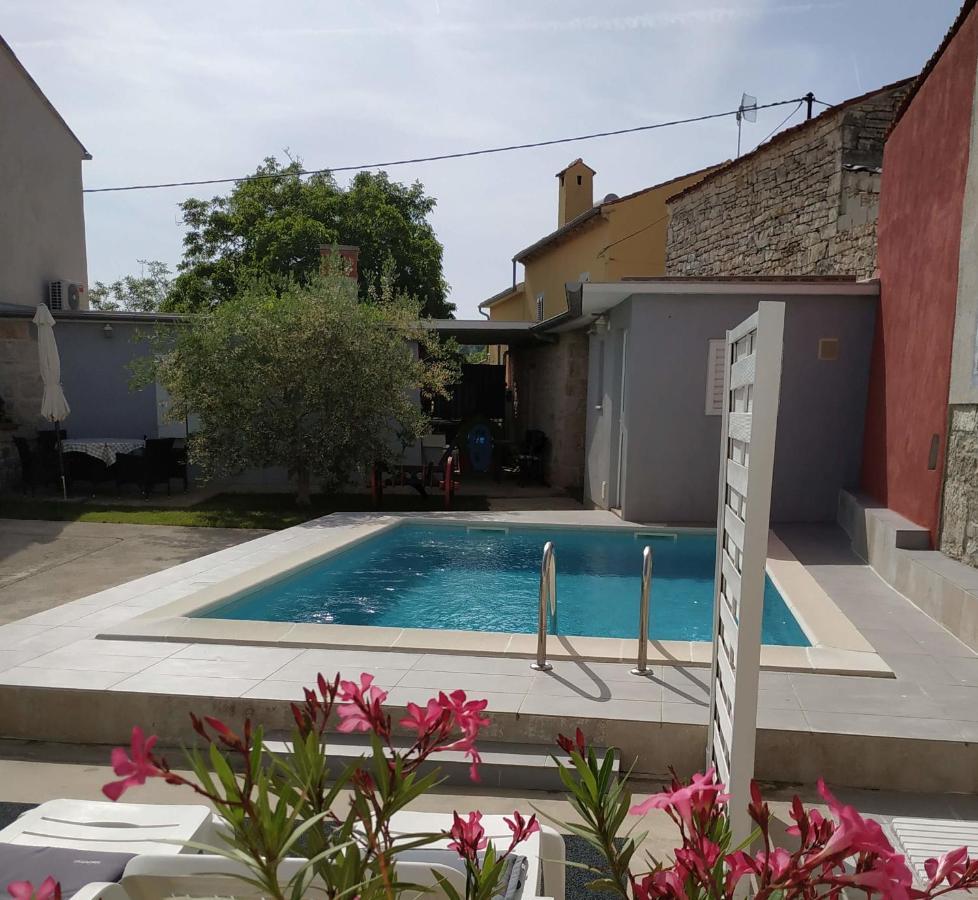 Holiday Home Peruski Exterior photo